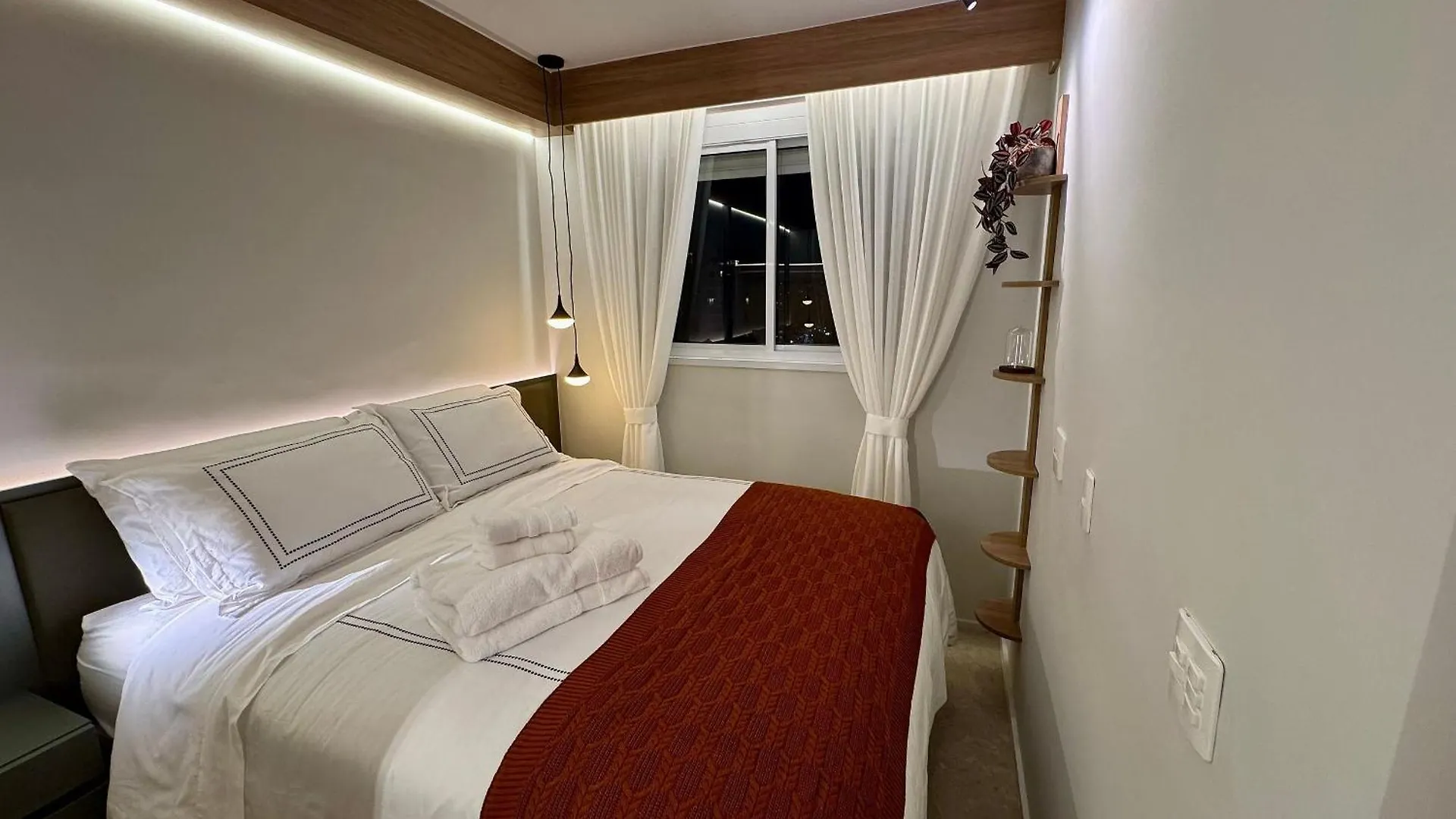 Ap 5 Estrelas Em Localizacao Nobre De Moema Sao Paulo Apartment