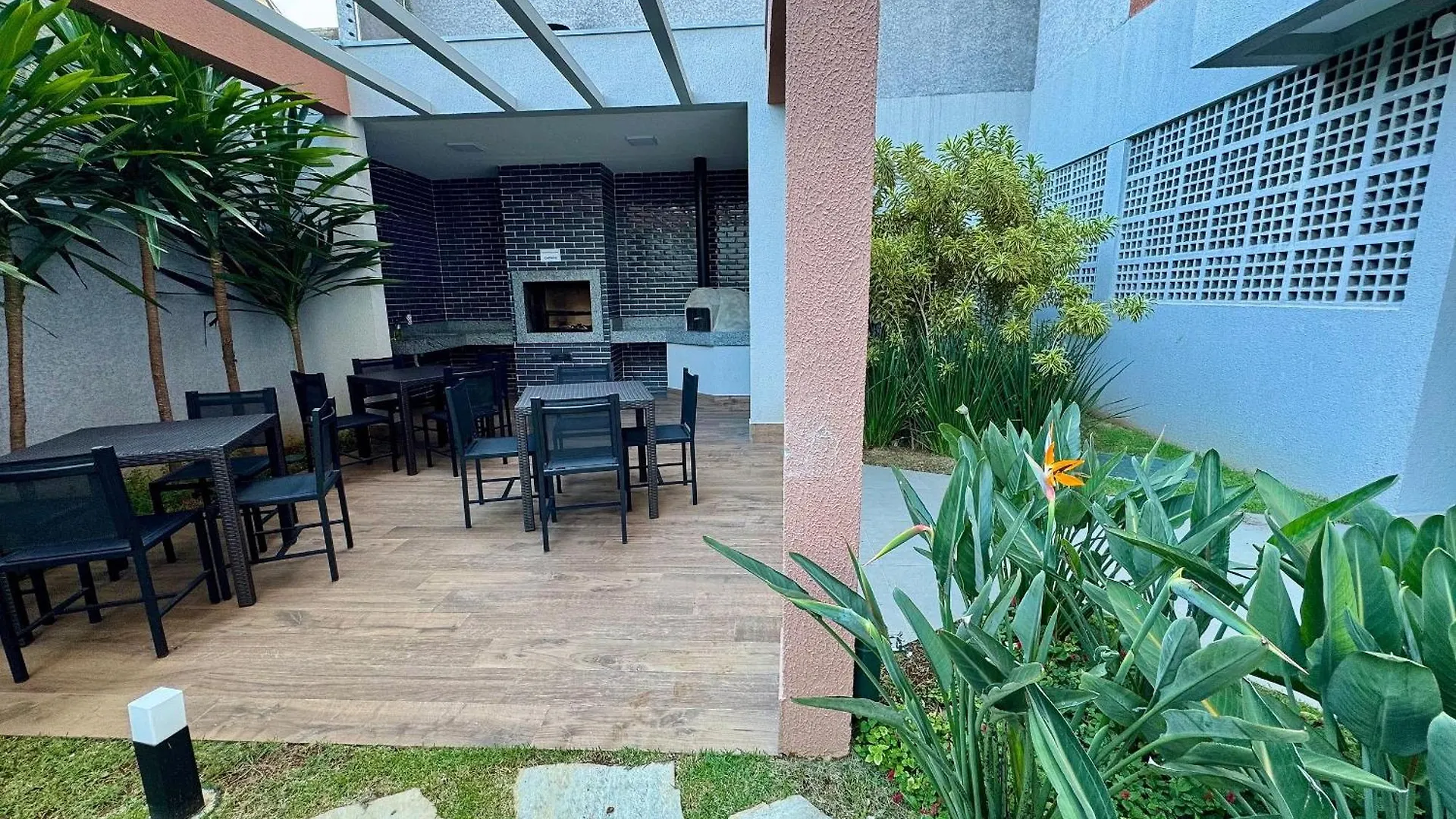 Ap 5 Estrelas Em Localizacao Nobre De Moema Sao Paulo 0*,